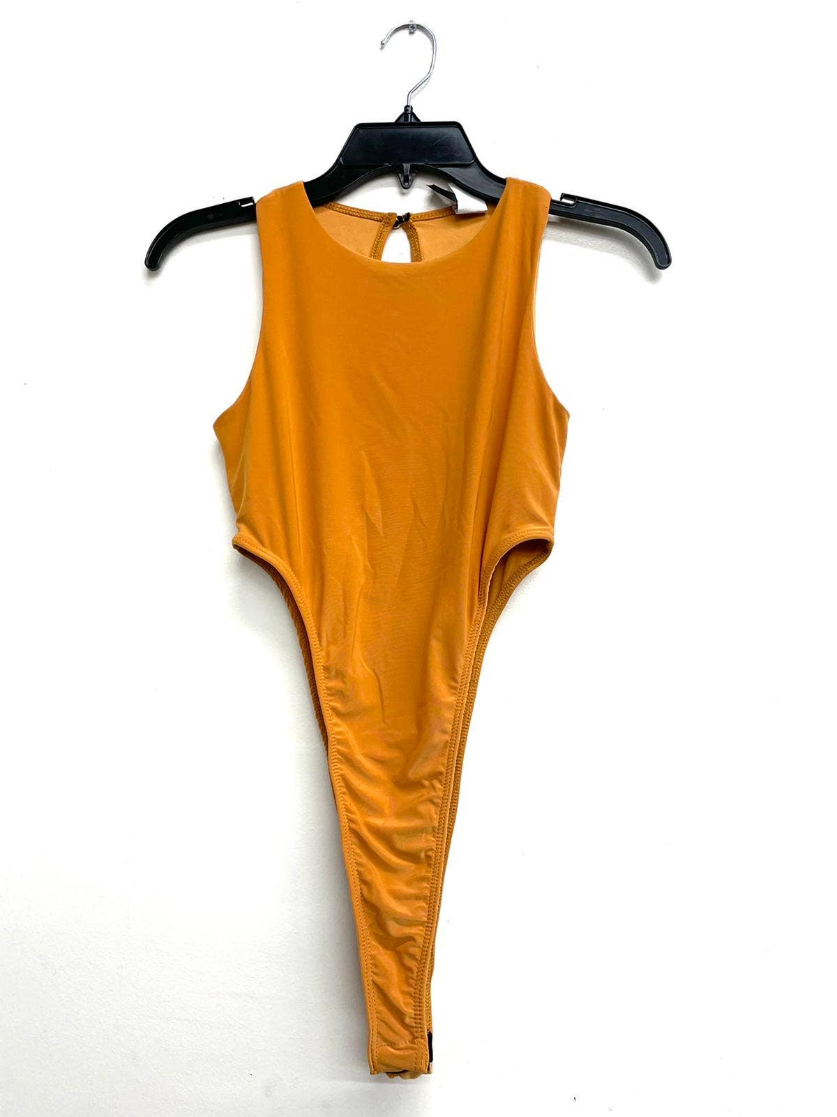 J6375 High Cut