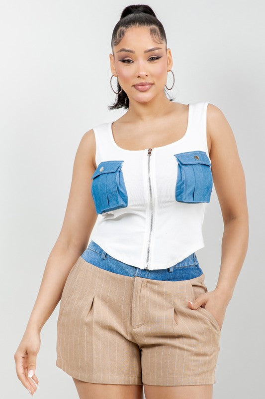 8840 STRIPPED DRESS SHORTS