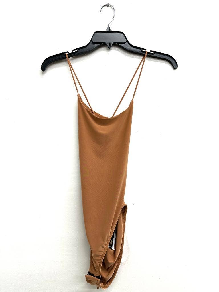 J6246 Cross Back Snap Button Spaghetti Sexy Bodysuit