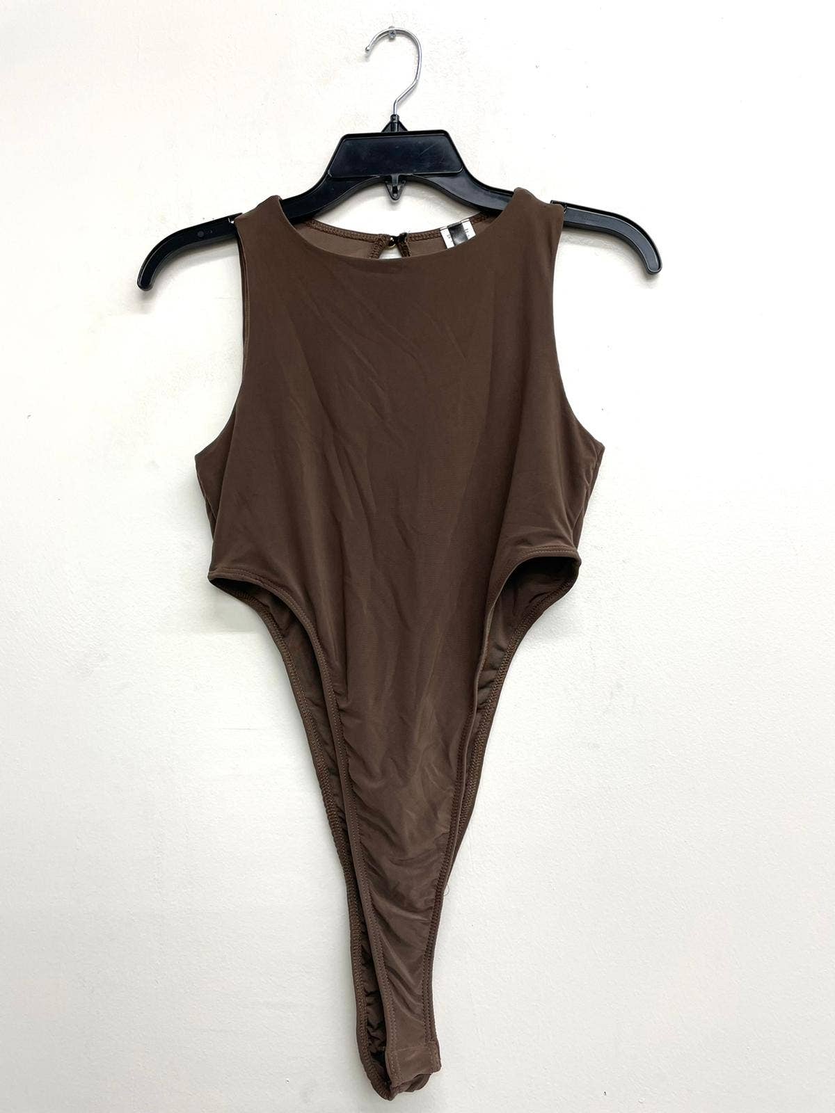 J6375 High Cut
