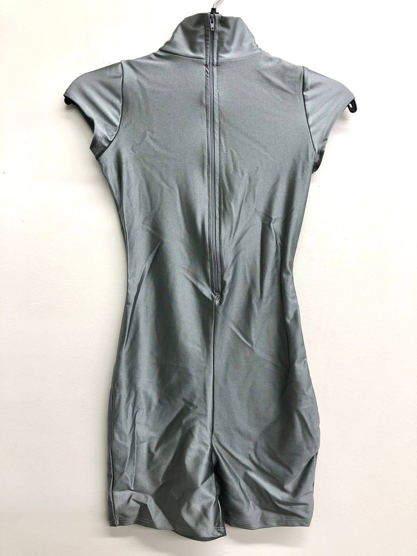 J5317 Front Zipper Nylon Romper